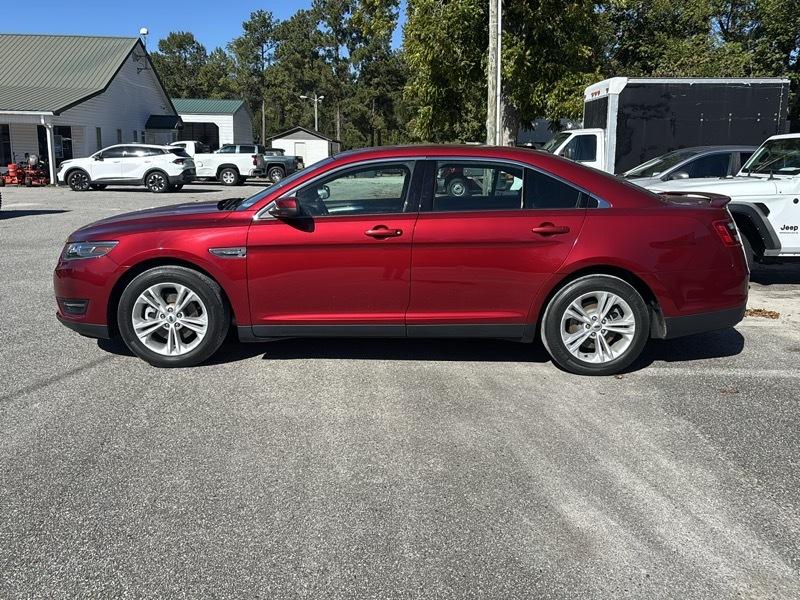 2019 Ford Taurus SEL