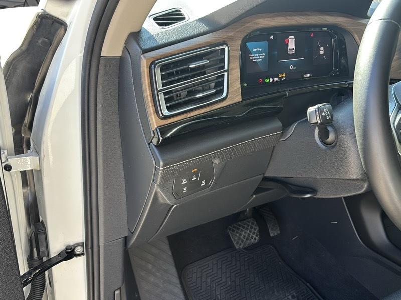 Volkswagen Atlas 2.0T SE w/Technology 4MOTION 2024