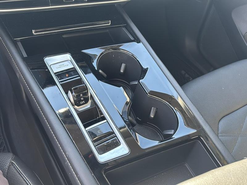 Volkswagen Atlas 2.0T SE w/Technology 4MOTION 2024