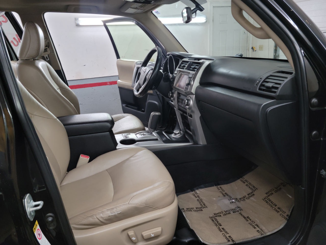 2013 Toyota 4Runner 4WD V6 Limited photo 12