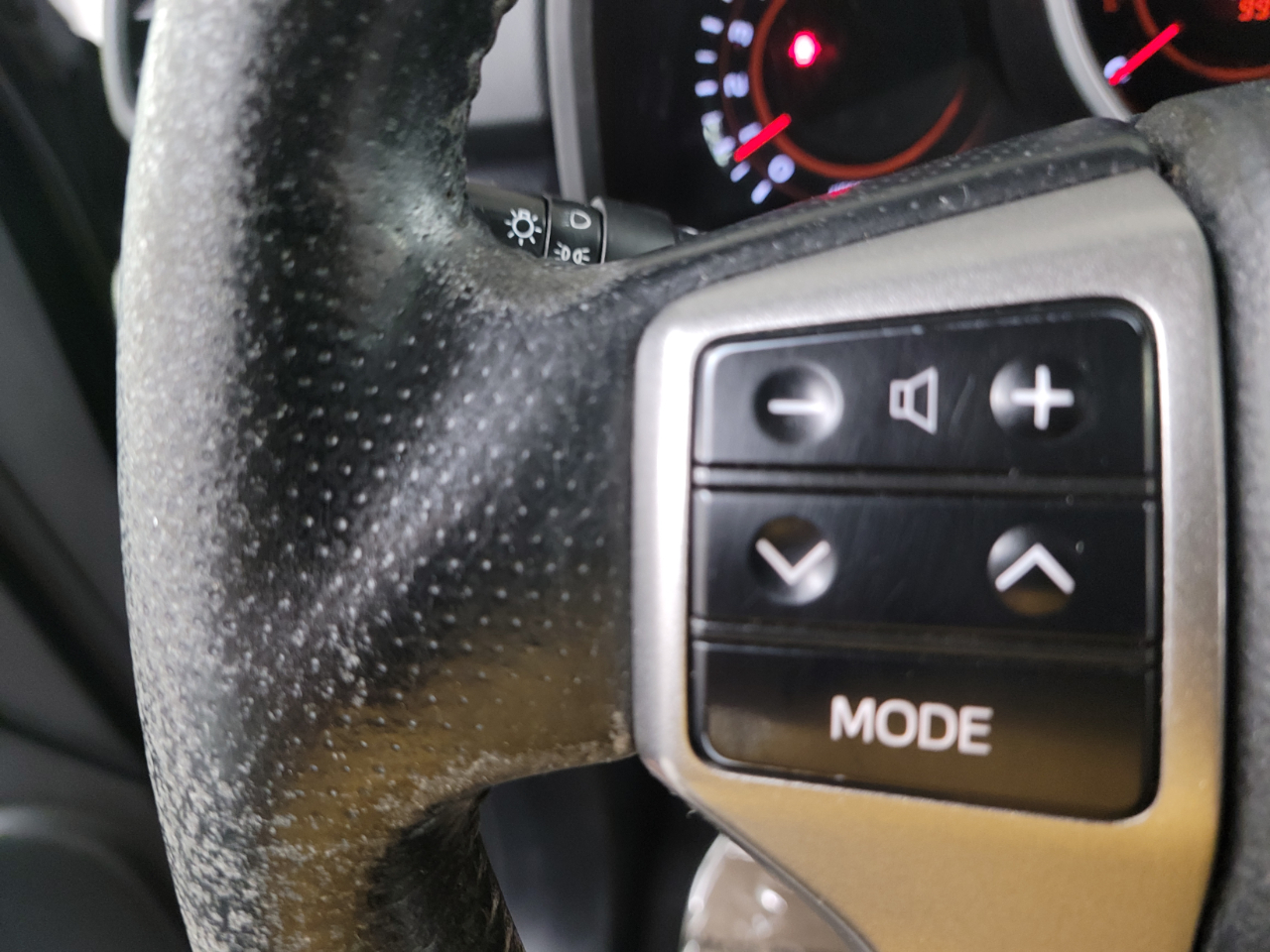 2013 Toyota 4Runner 4WD V6 Limited photo 17