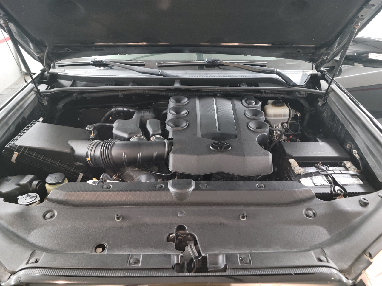 2013 Toyota 4Runner 4WD V6 Limited photo 32