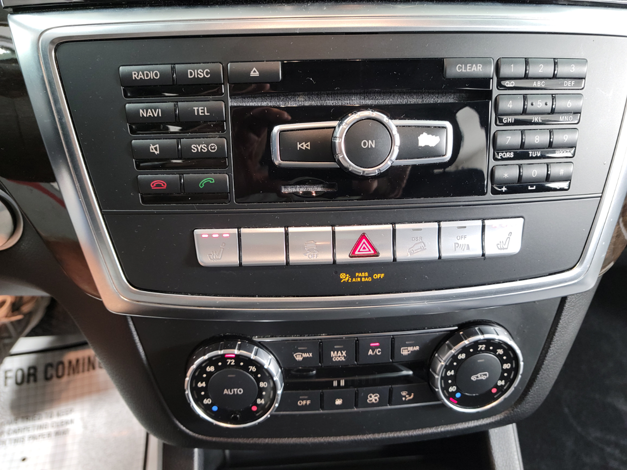 2015 Mercedes Benz ML 4MATIC 350 photo 20