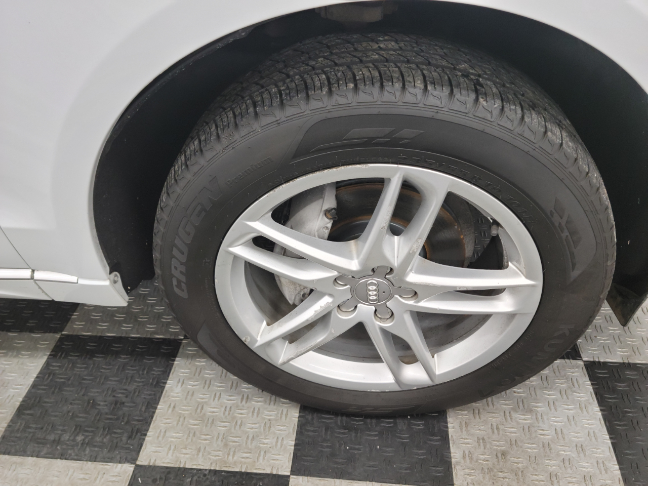 Audi Q5 2.0 TFSI Premium Plus 2017