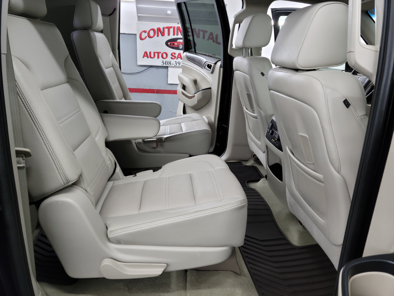 GMC Yukon XL 4WD 4dr Denali 2016