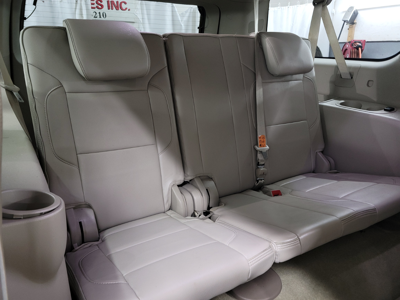 GMC Yukon XL 4WD 4dr Denali 2016