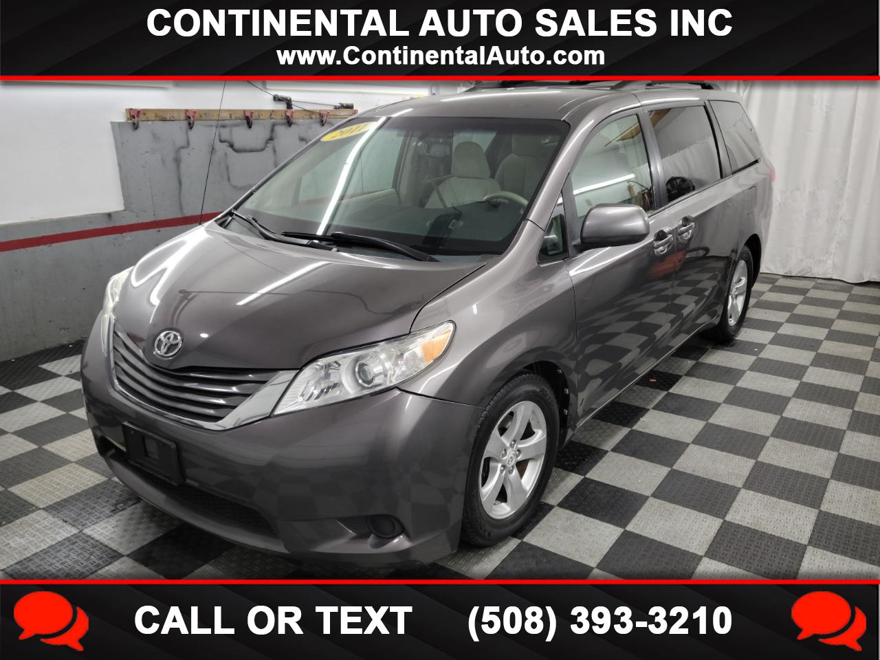 2011 Toyota Sienna 5dr 7-Pass Van V6 LE FWD (Natl)