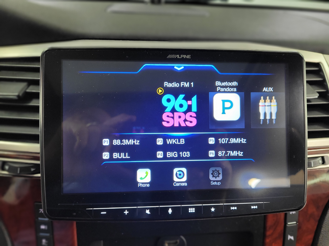 Cadillac Escalade AWD 4dr 2009