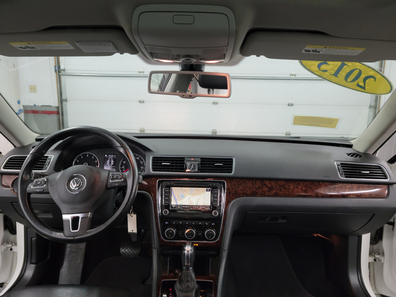 Volkswagen Passat 4dr Sdn 2.5L Auto SEL Premium PZEV 2013