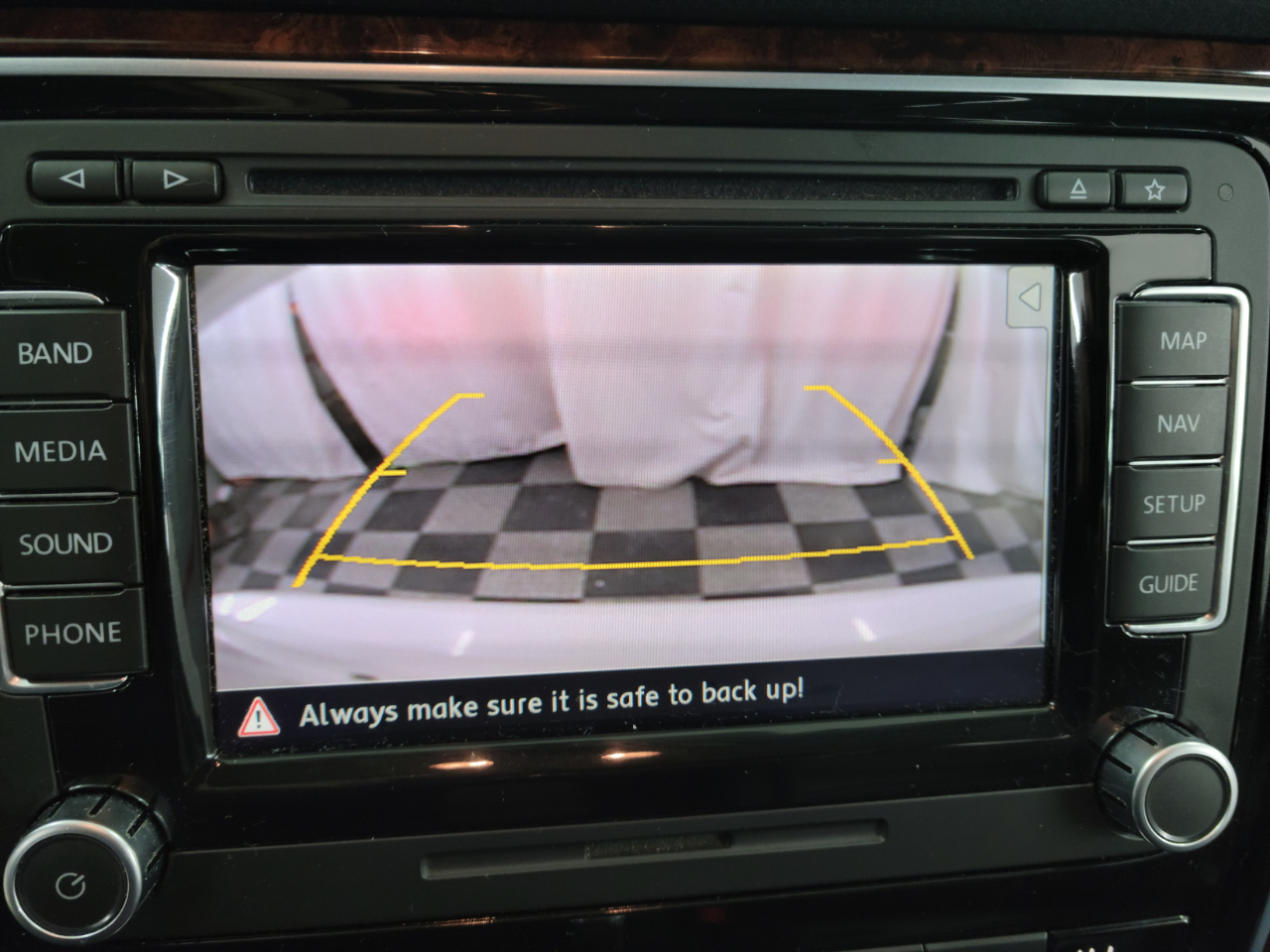 Volkswagen Passat 4dr Sdn 2.5L Auto SEL Premium PZEV 2013