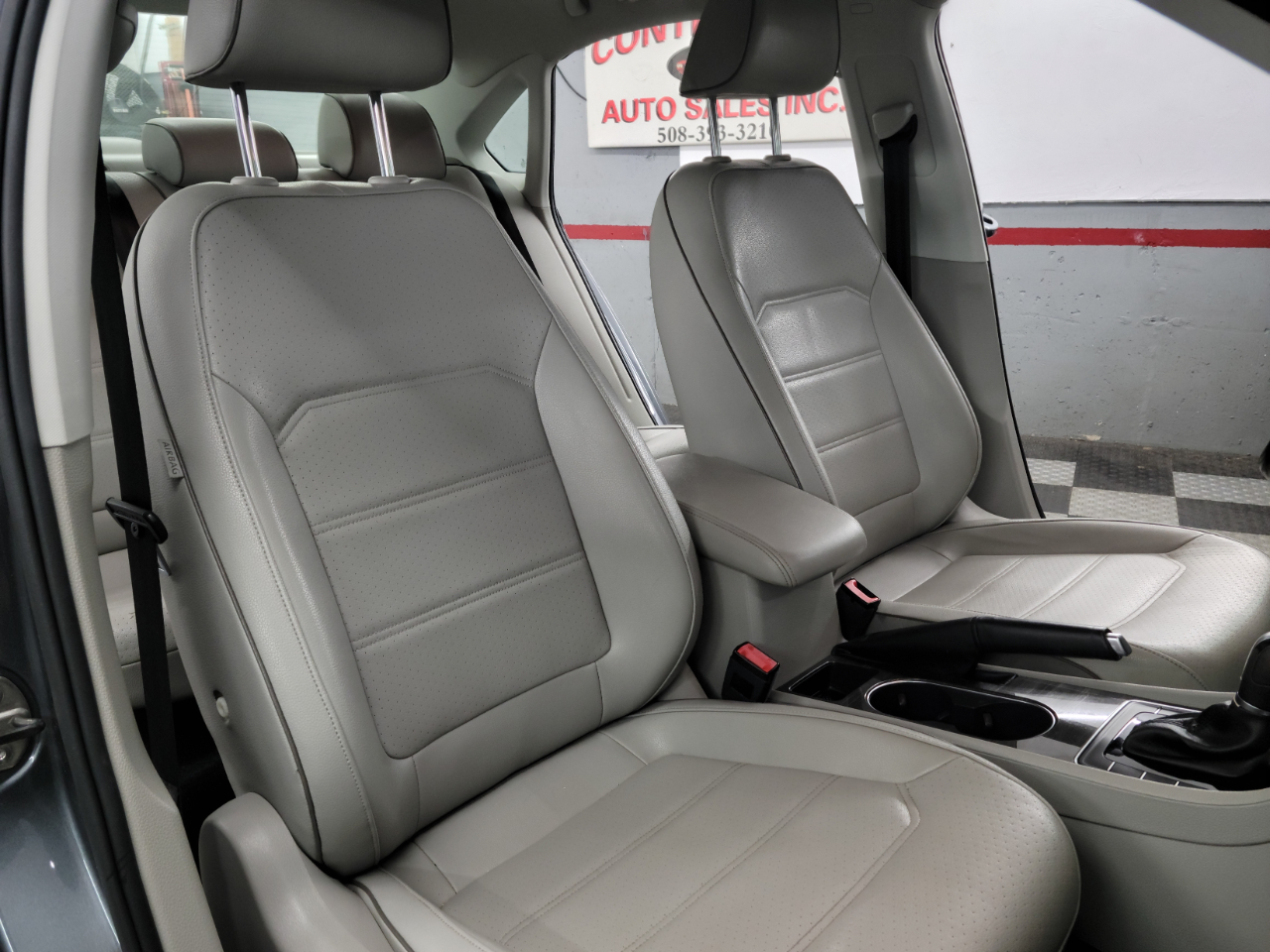 Volkswagen Passat 1.8T SE Auto 2017