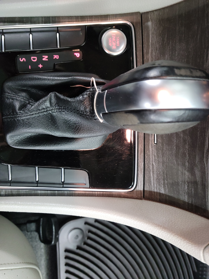 Volkswagen Passat 1.8T SE Auto 2017