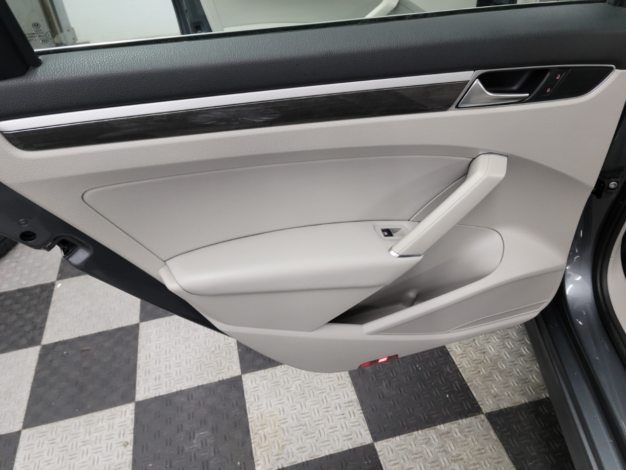 Volkswagen Passat 1.8T SE Auto 2017