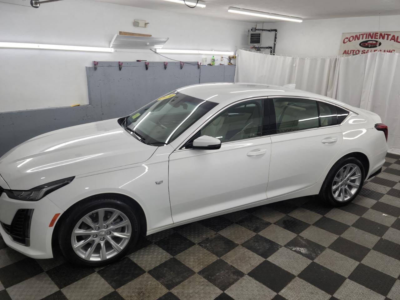 Cadillac CT5 4dr Sdn Luxury 2020