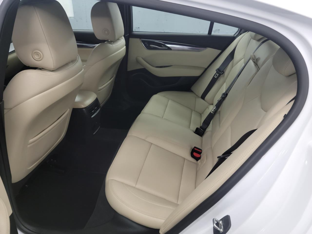 Cadillac CT5 4dr Sdn Luxury 2020