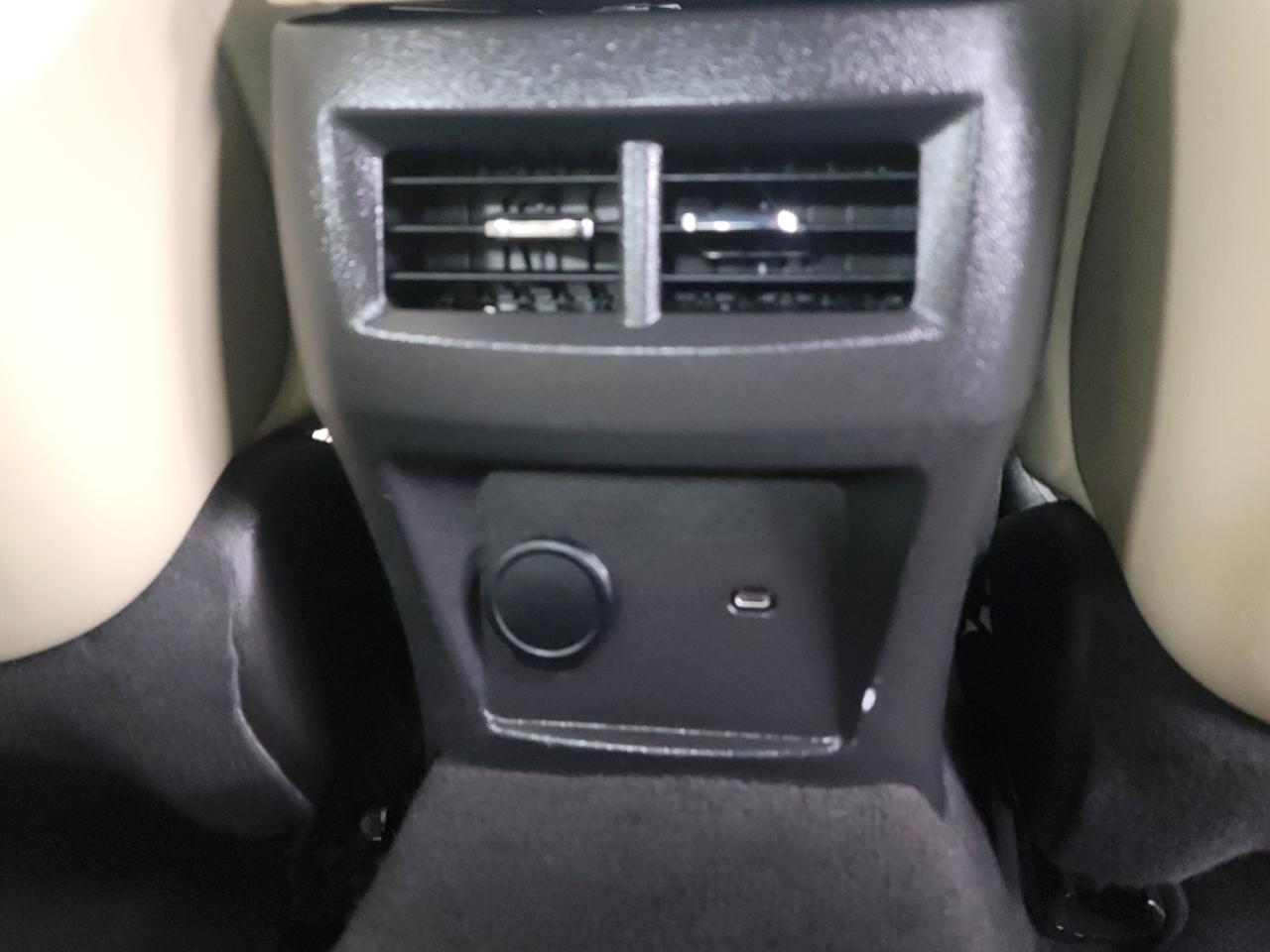 Cadillac CT5 4dr Sdn Luxury 2020