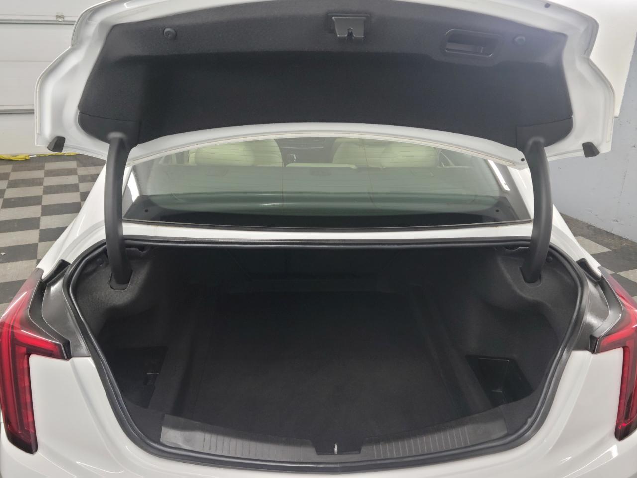 Cadillac CT5 4dr Sdn Luxury 2020