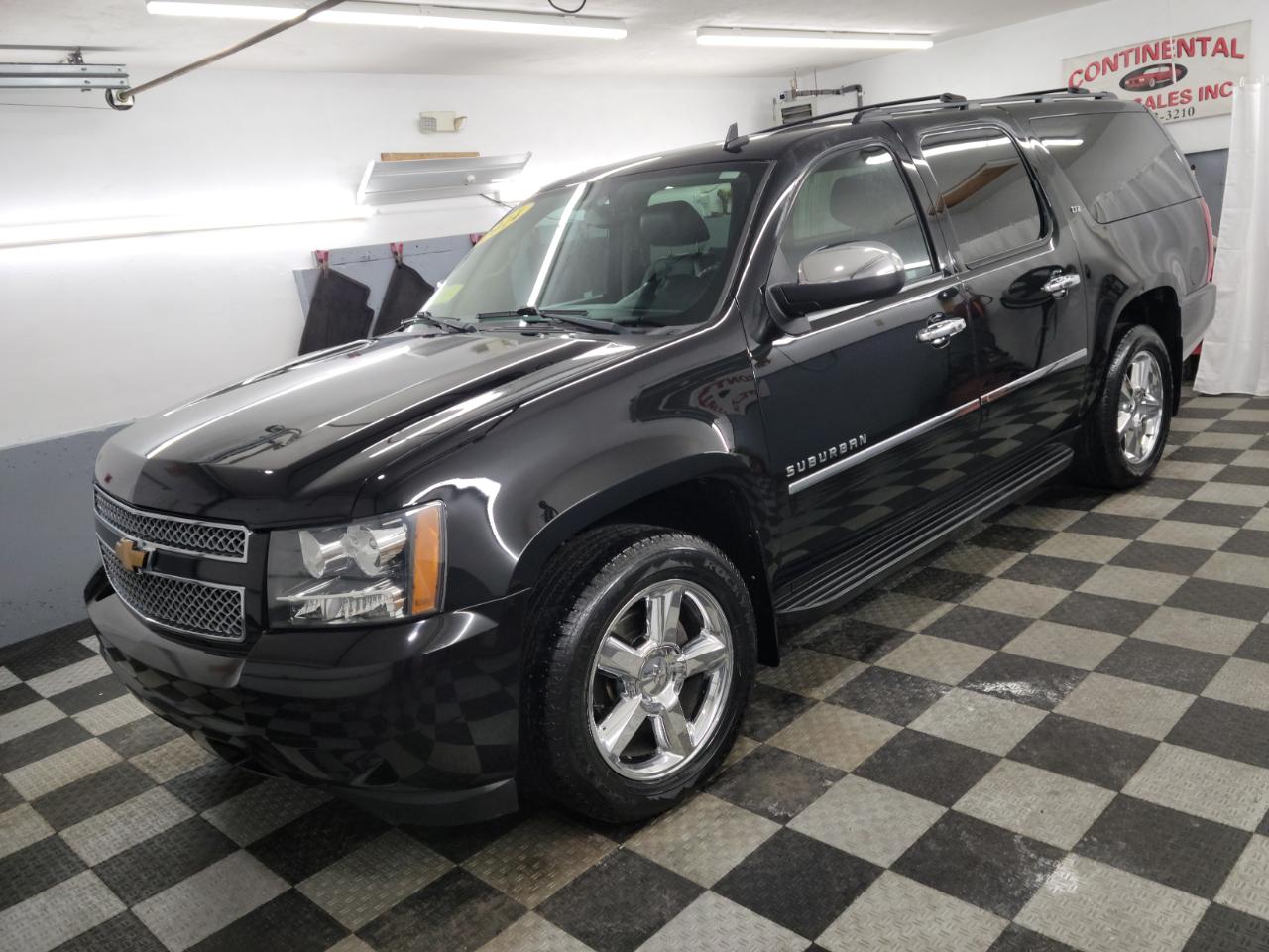 Chevrolet Suburban 4WD 4dr LTZ 2014