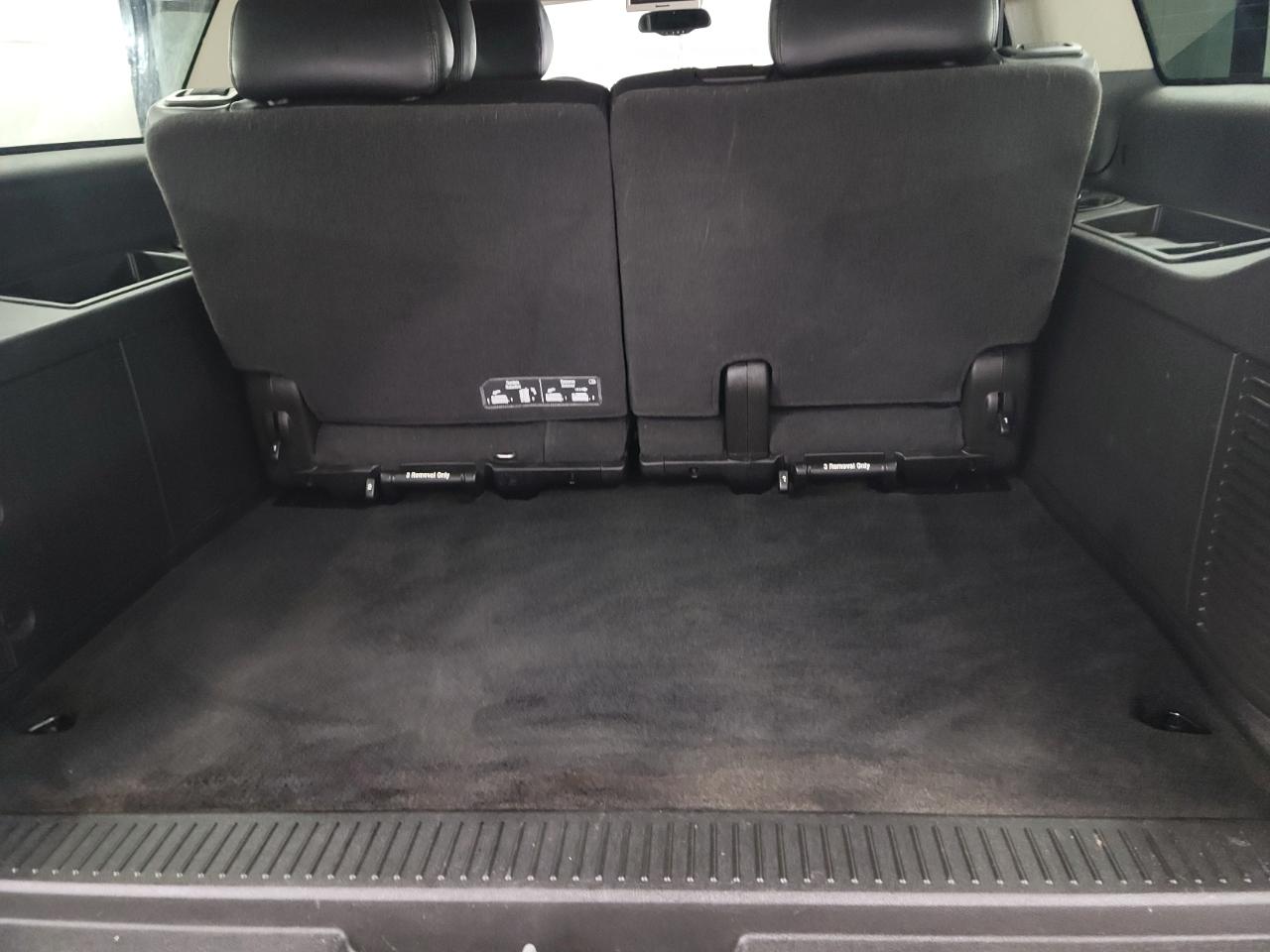 Chevrolet Suburban 4WD 4dr LTZ 2014