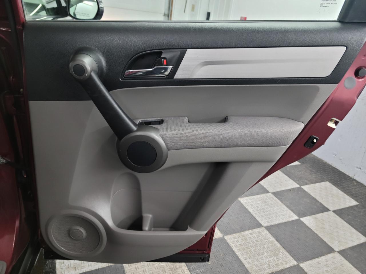 Honda CR-V 4WD 5dr LX 2010