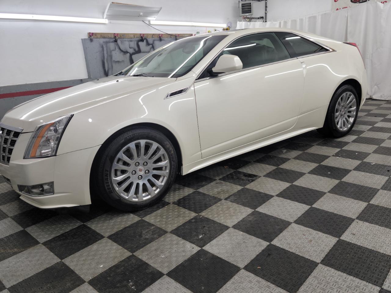 Cadillac CTS Coupe 2dr Cpe Performance AWD 2014