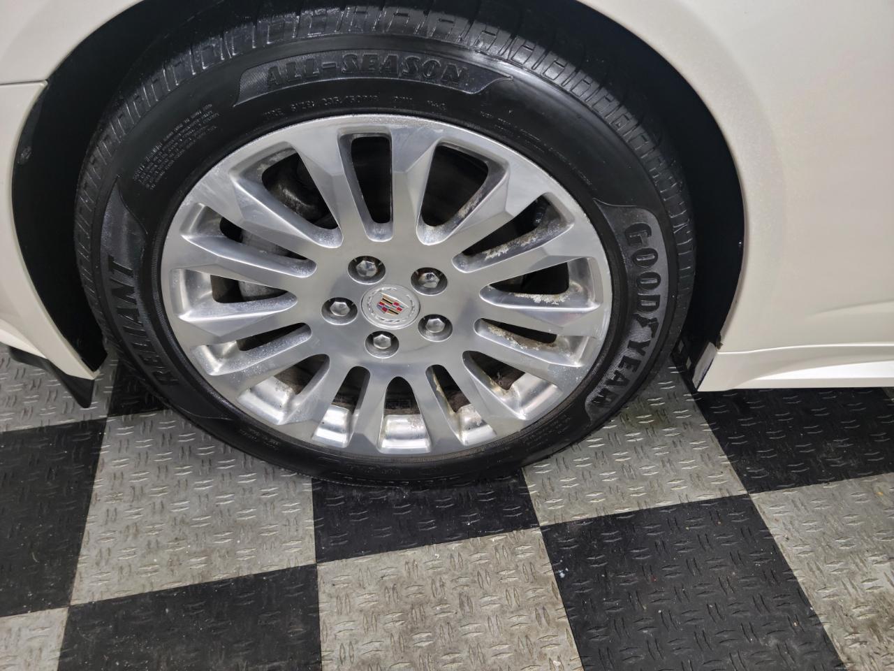 Cadillac CTS Coupe 2dr Cpe Performance AWD 2014