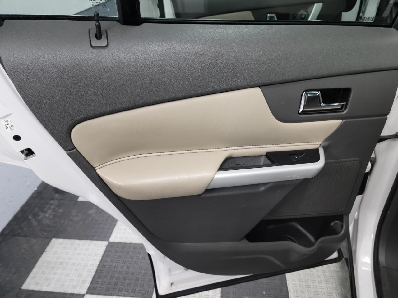 Ford Edge 4dr SEL FWD 2014