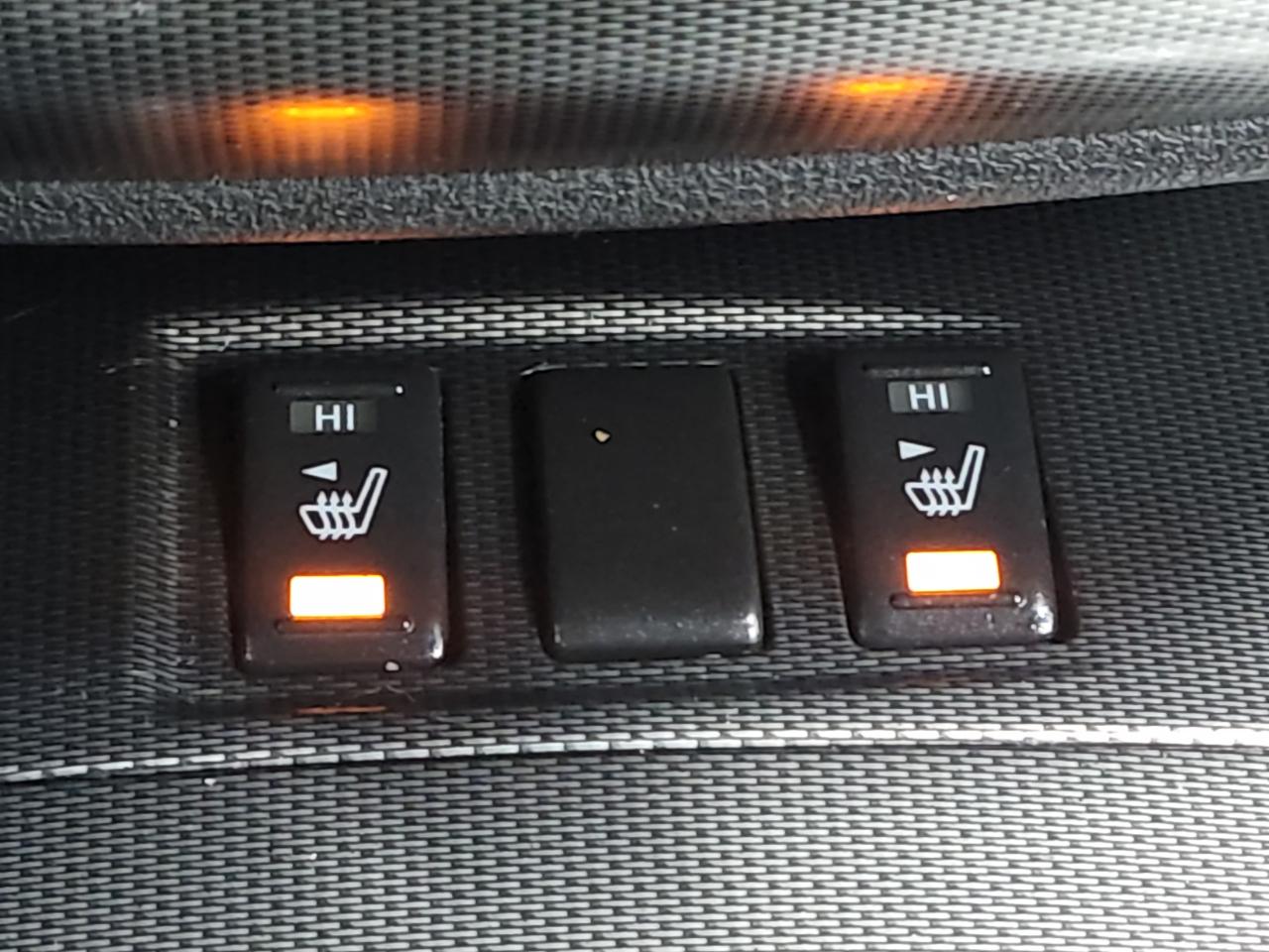 Nissan Maxima 4dr Sdn V6 CVT 3.5 SV w/Sport Pkg 2011