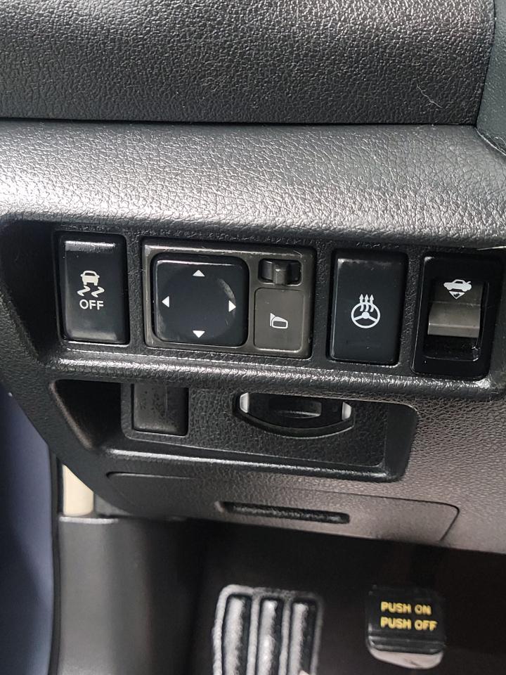 Nissan Maxima 4dr Sdn V6 CVT 3.5 SV w/Sport Pkg 2011