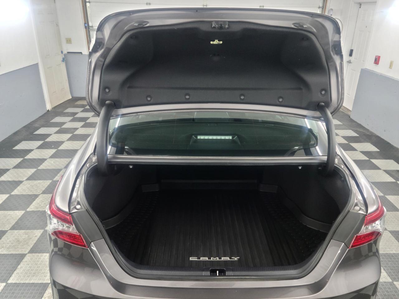 Toyota Camry XLE Auto AWD (Natl) 2021