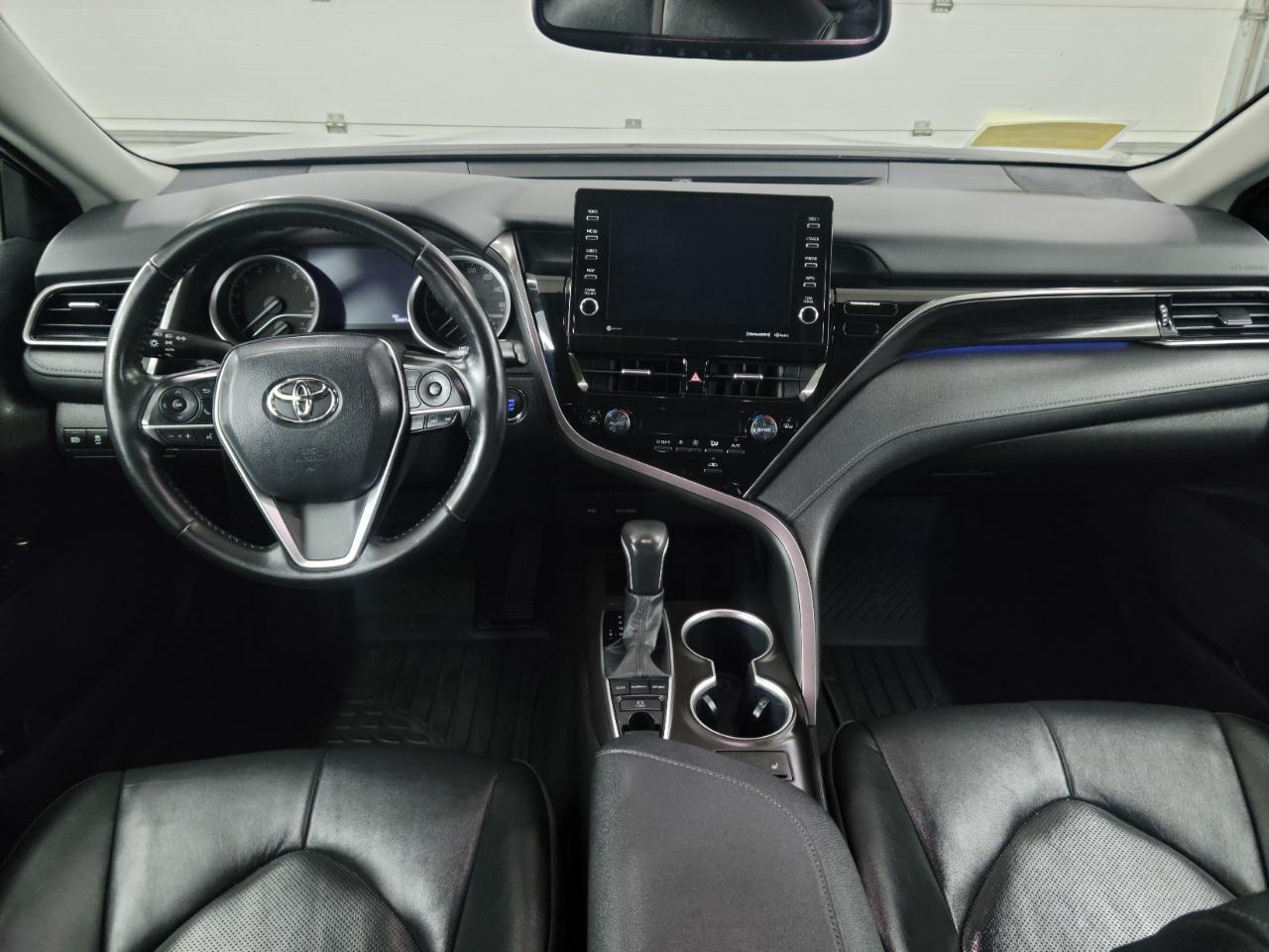 Toyota Camry XLE Auto AWD (Natl) 2021