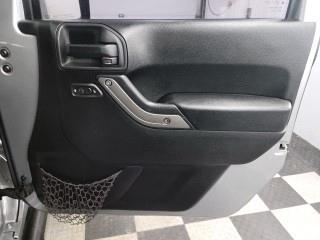 Jeep Wrangler 4WD 2dr Sport 2013