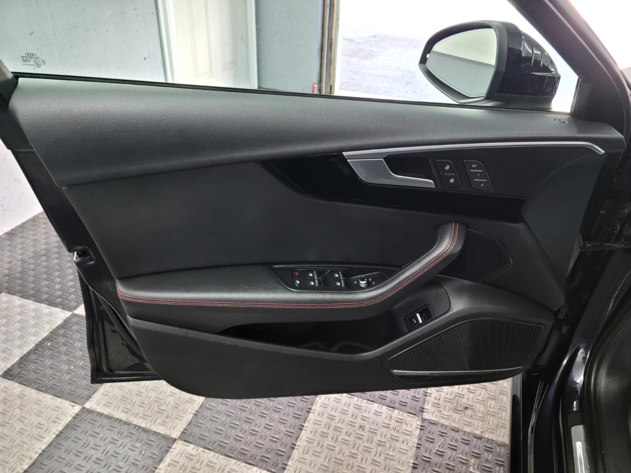 Audi A4 2.0 TFSI Tech Premium Plus S Tronic quattro AWD 2018