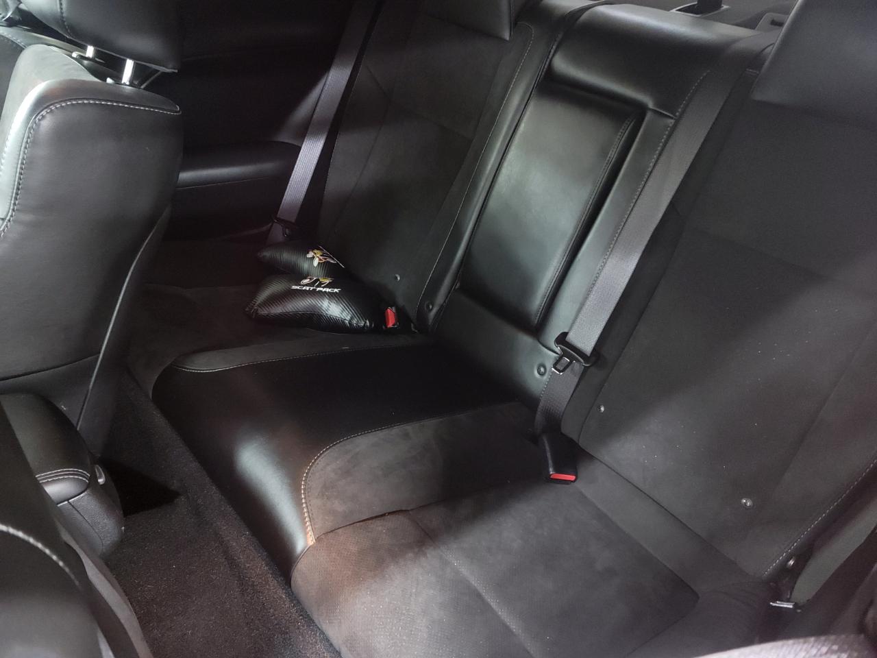 Dodge Challenger R/T Scat Pack Widebody RWD 2021