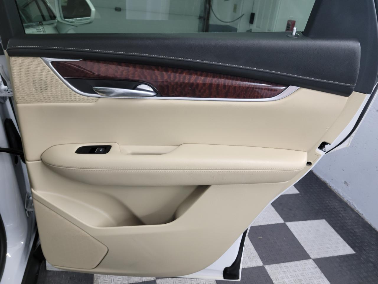 Cadillac XT5 AWD 4dr Luxury 2018