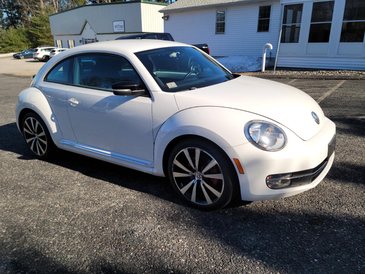 Volkswagen Beetle 2dr Cpe DSG 2.0T Turbo PZEV 2012