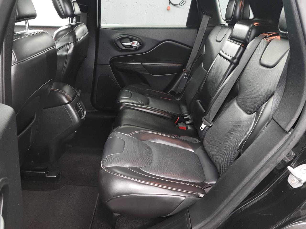 Jeep Cherokee 4WD 4dr Limited 2015