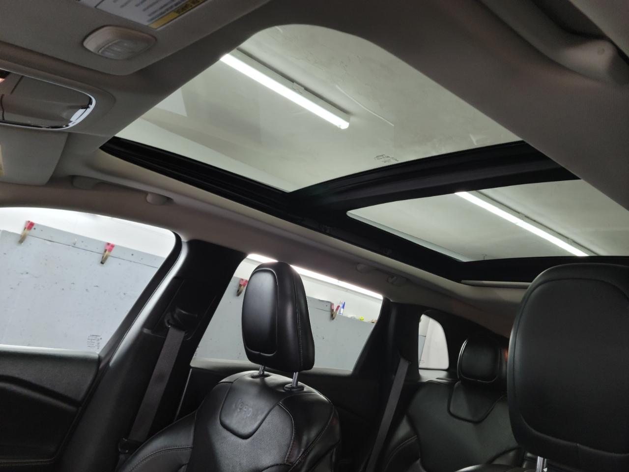 Jeep Cherokee 4WD 4dr Limited 2015