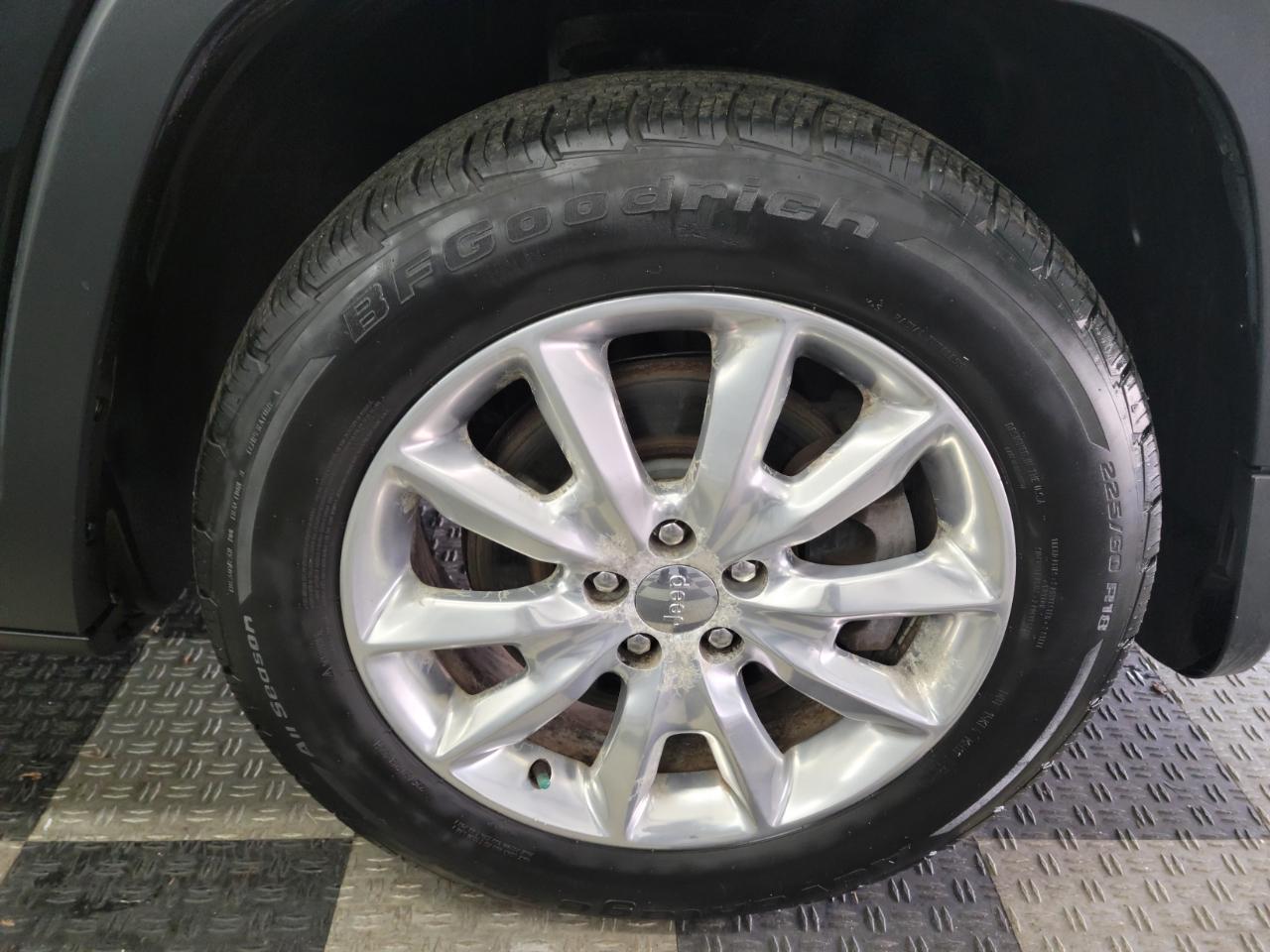 Jeep Cherokee 4WD 4dr Limited 2015