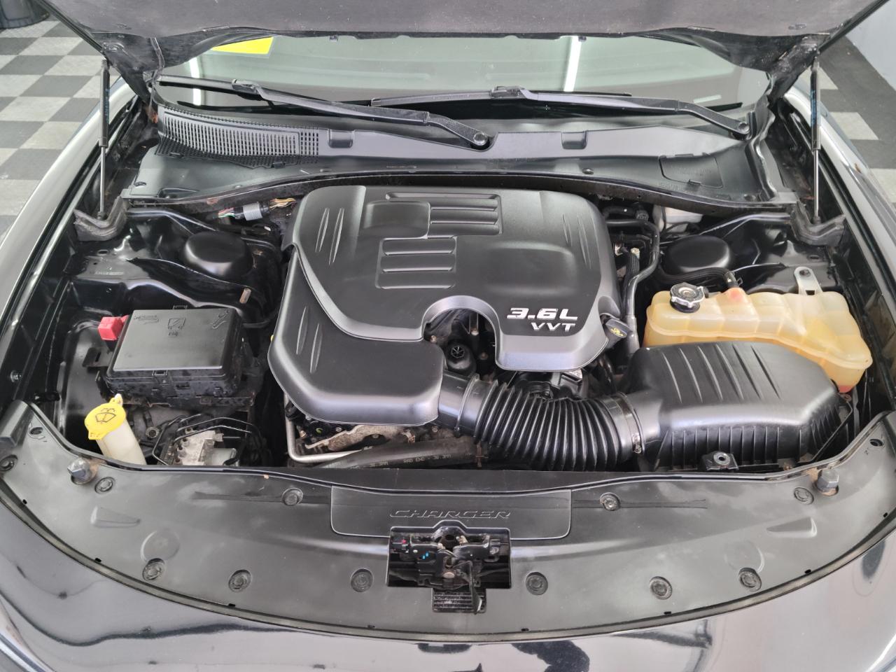 Dodge Charger 4dr Sdn SXT AWD 2015