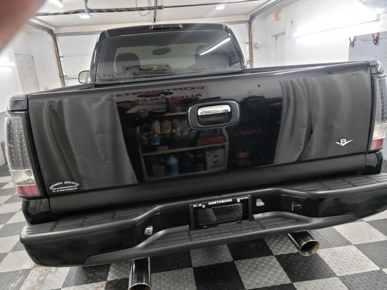 Chevrolet Silverado 1500 Reg Cab 119.0" WB 4WD Work Truck 2004