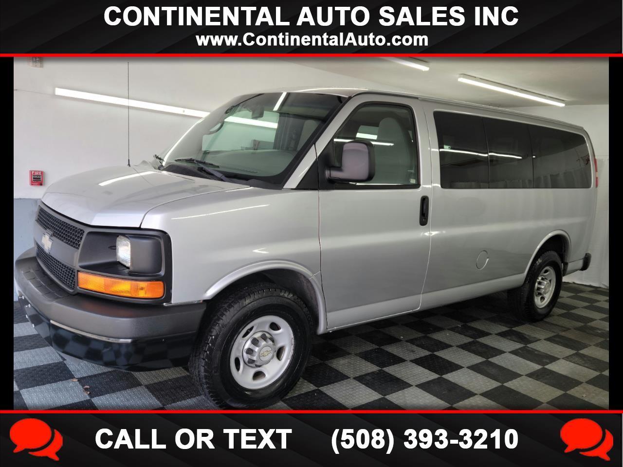 2014 Chevrolet Express Passenger RWD 2500 135" LS