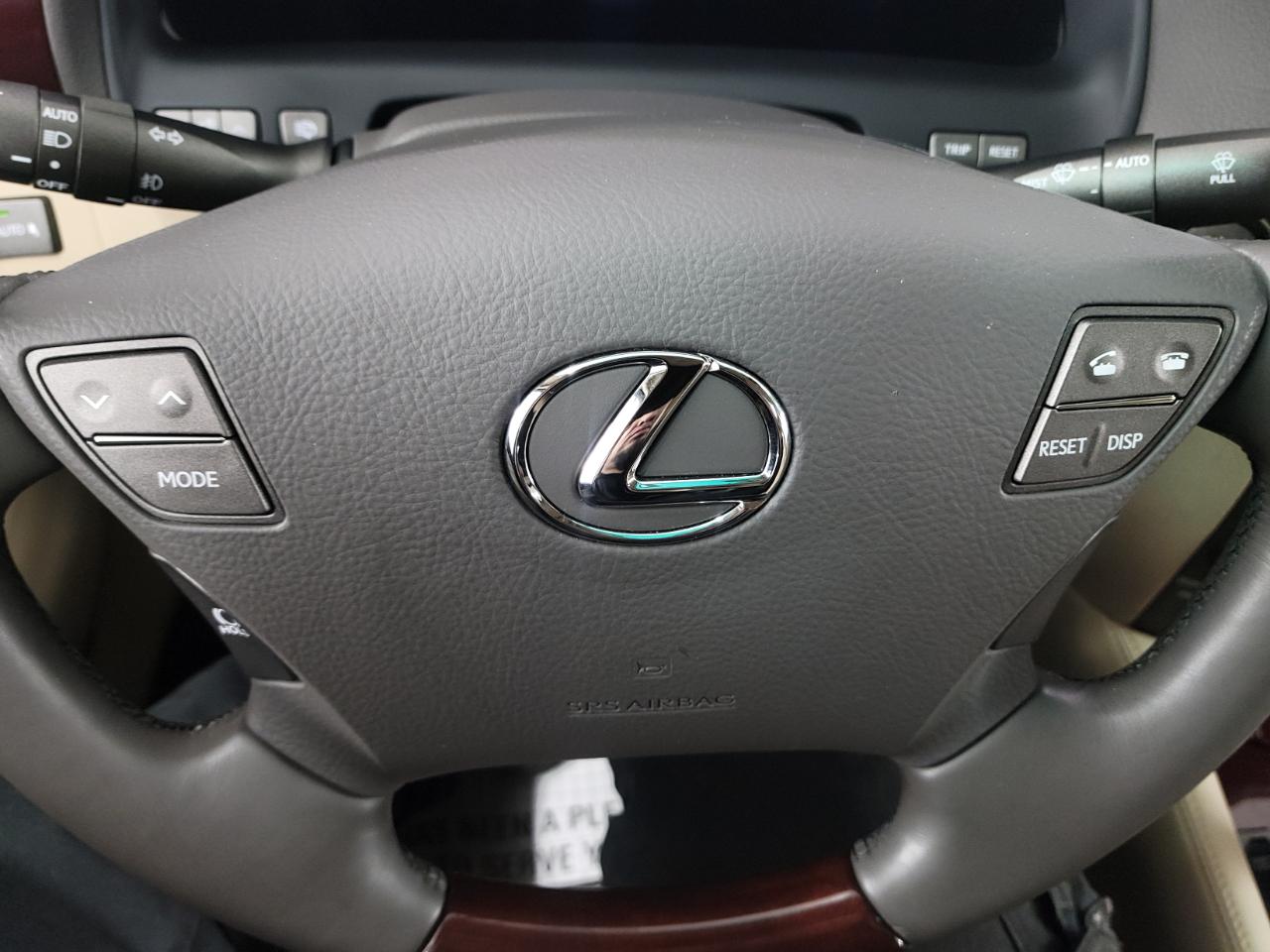 Lexus LS 460 4dr Sdn LWB 2007