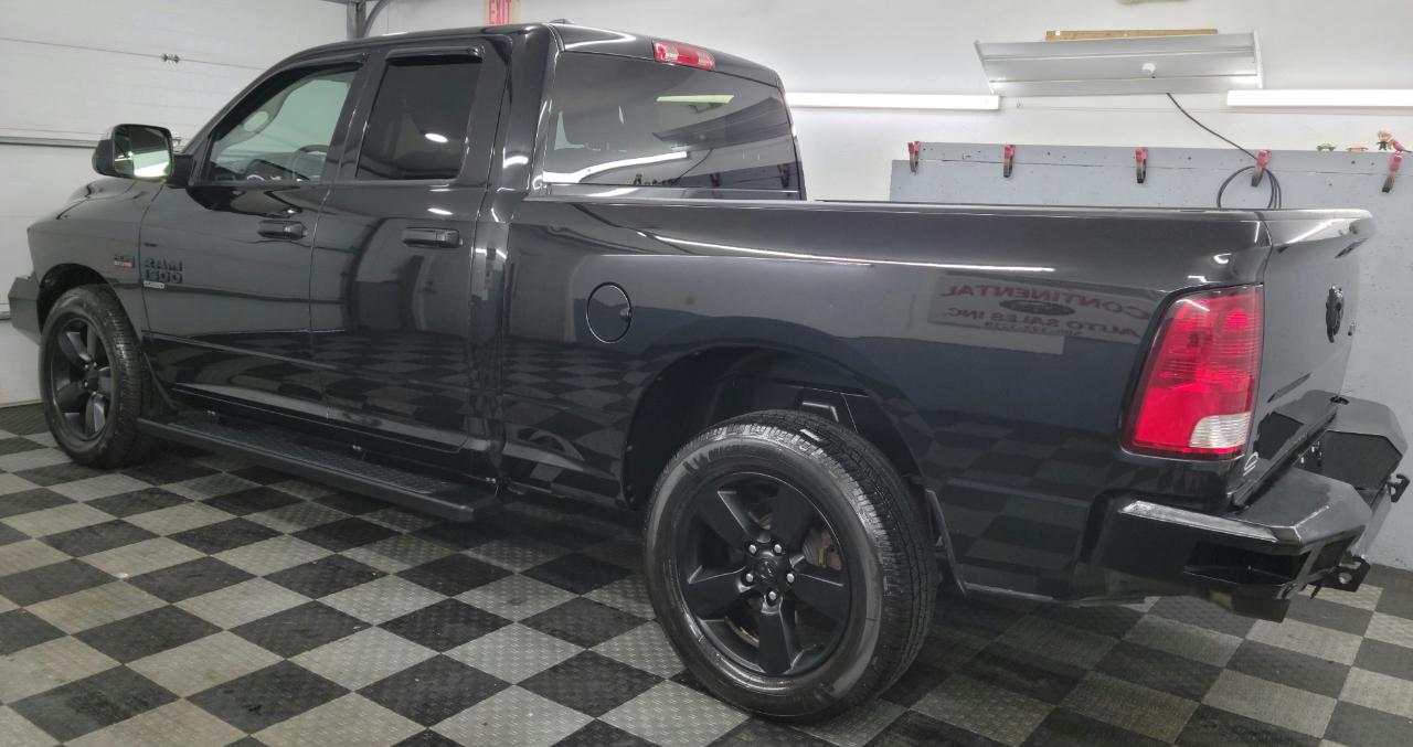 RAM 1500 Classic Express 4x4 Quad Cab 6'4" Box 2019