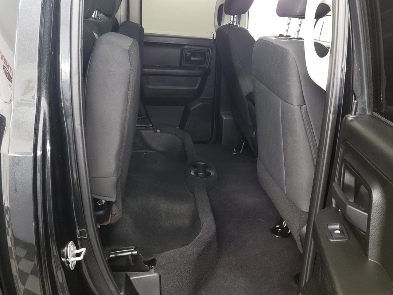 RAM 1500 Classic Express 4x4 Quad Cab 6'4" Box 2019