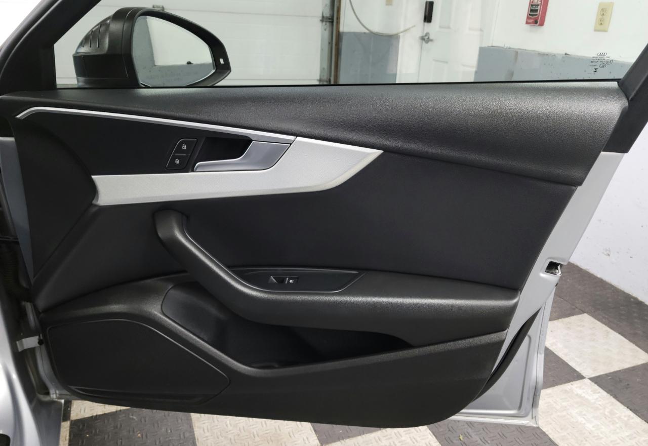 Audi A4 2.0 TFSI Auto Premium quattro AWD 2017