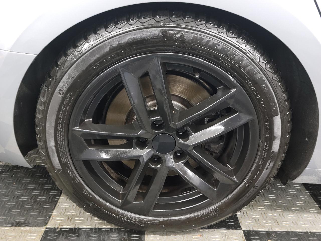 Audi A4 2.0 TFSI Auto Premium quattro AWD 2017