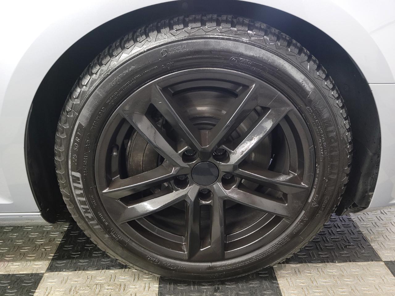 Audi A4 2.0 TFSI Auto Premium quattro AWD 2017