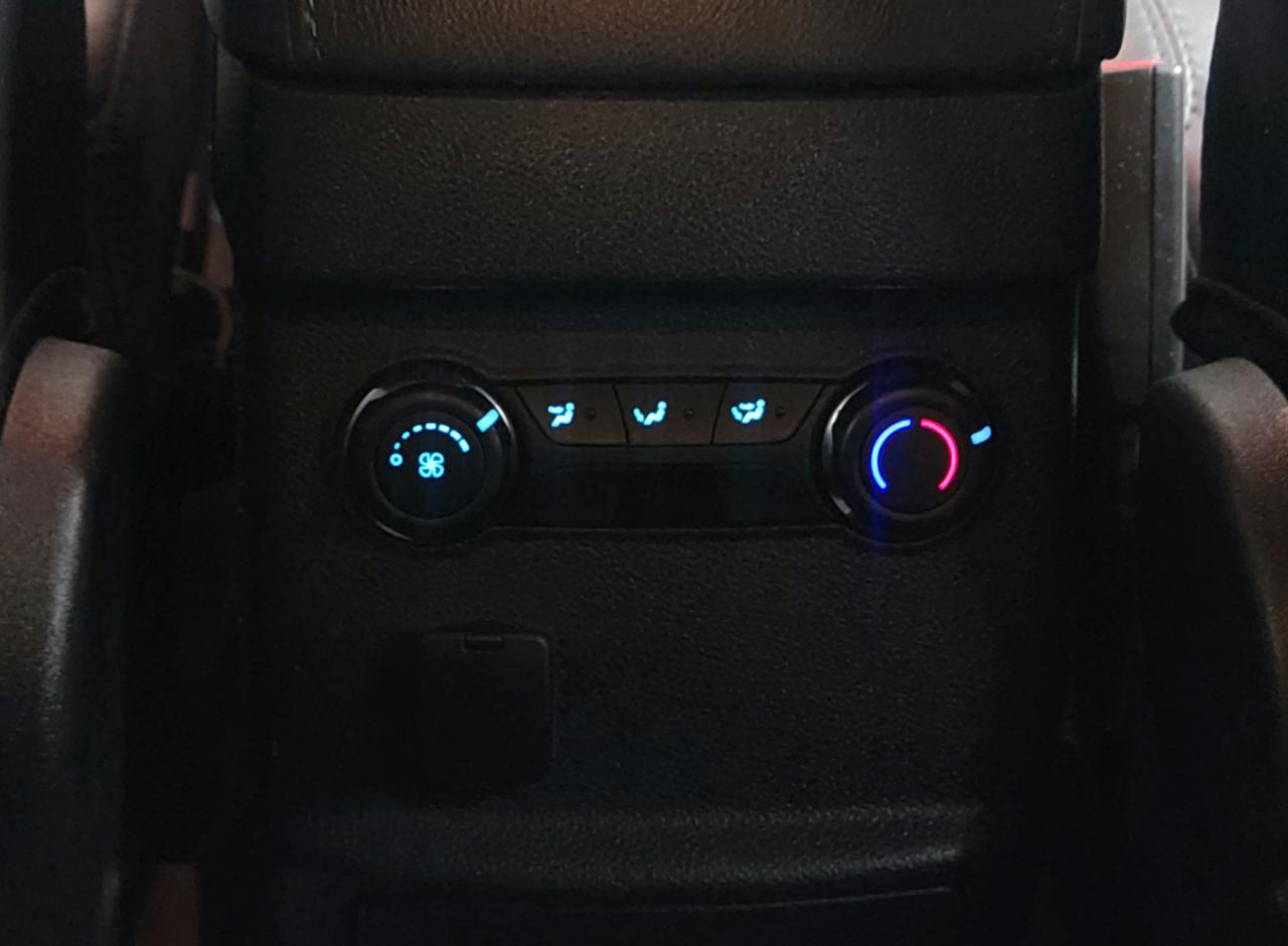 Ford Explorer 4WD 4dr XLT 2015