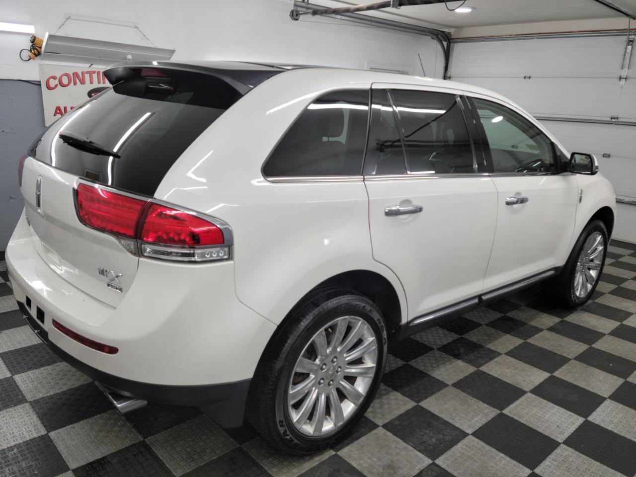 Lincoln MKX AWD 4dr 2013